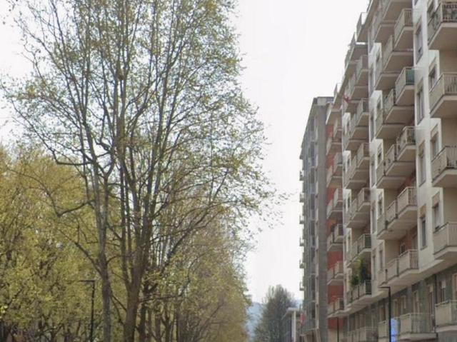 Bilocale libero agosto: corso novara
