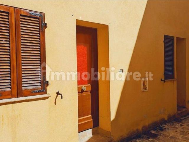 Bilocale Località Setri 5, Sellano