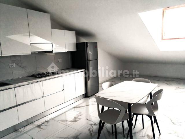 Bilocale ottimo stato, secondo piano, Cittadella Porta Nuova, Verona
