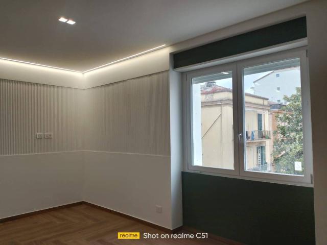 Bilocale ottimo stato, secondo piano, Emanuele II, C. Colombo, Morelli e Silvati, Avellino