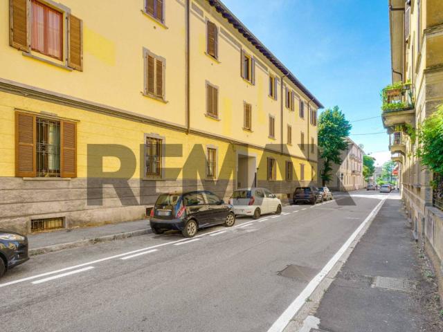 Bilocale ottimo stato, piano rialzato, Frati, Busto Arsizio