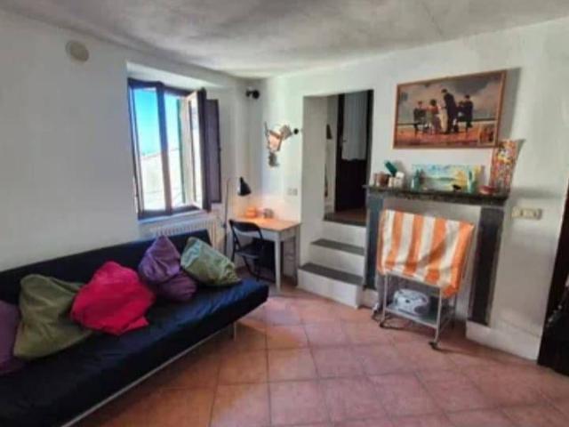Bilocale ottimo stato, primo piano, Centro, Castel del Piano