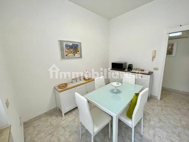 Bilocale ottimo stato, primo piano, Centro, Capri