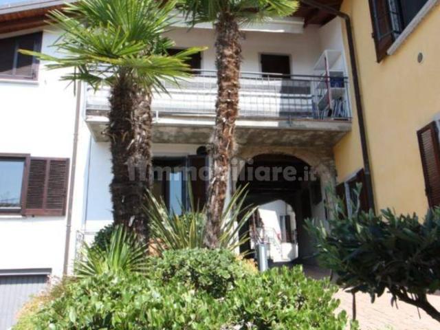 Bilocale ottimo stato, primo piano, Centro, Leggiuno