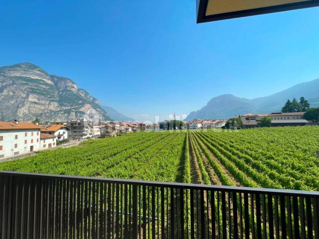 Bilocale ottimo stato, primo piano, Salorno sulla strada del vino