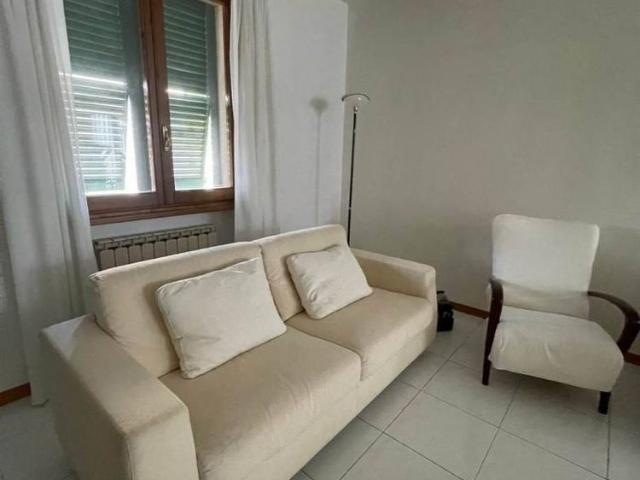 Bilocale ottimo stato, primo piano, Zona Mensa, Via Toscana, Certaldo