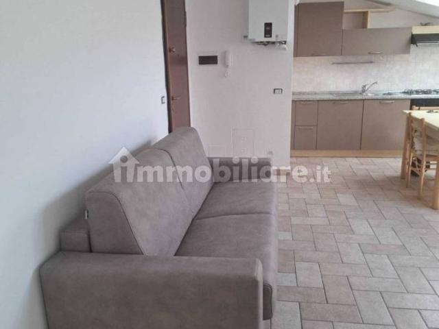Bilocale ottimo stato, terzo piano, De Gasperi, Conad, San Benedetto del Tronto