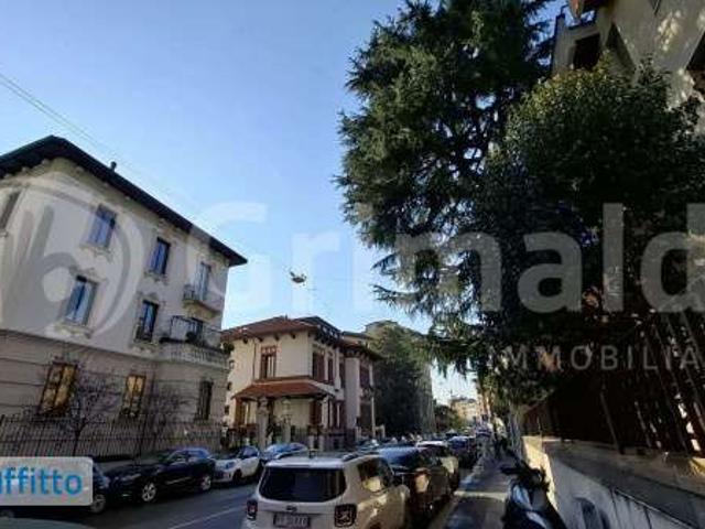 Bilocale P.ta genova, romolo, solari
