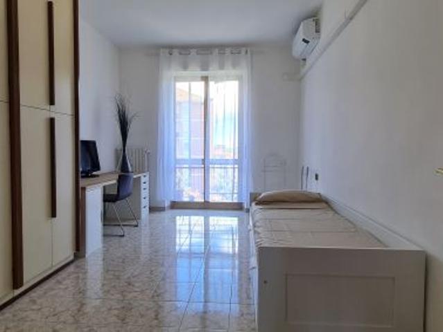 Bilocale per studenti Zona MM Famagosta