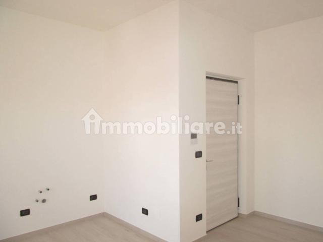 Bilocale piazza Coller 1, Centro, Moretta
