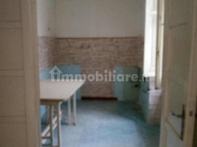 Bilocale piazza Antonio Gramsci 15, Centro Storico, Albano Laziale