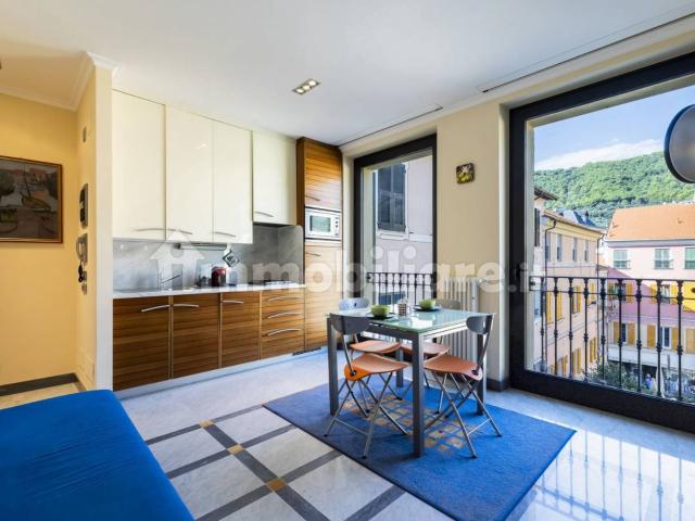 Bilocale piazza della Libertà, Laigueglia