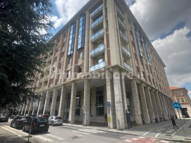 Bilocale piazza Europa, Centro, Cuneo