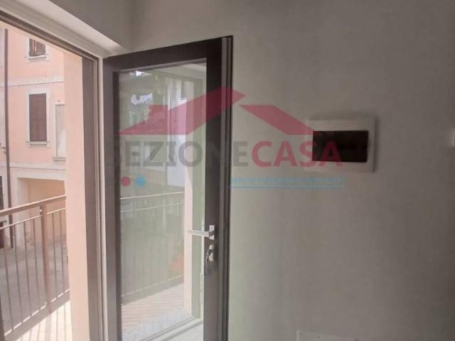 Bilocale piazza Indipendenza 18, Saronno