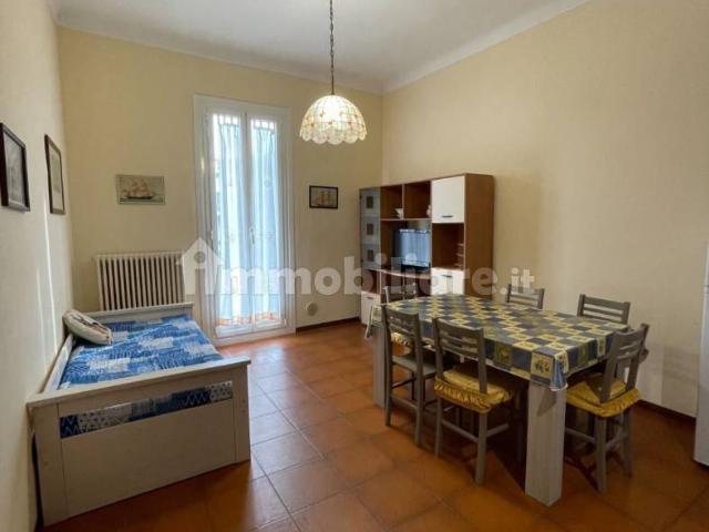 Bilocale piazza Indipendenza 3, Borghetto Santo Spirito