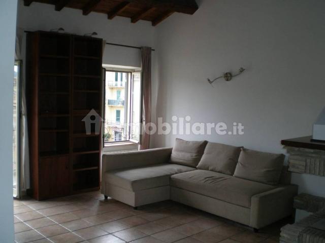 Bilocale piazza San Barnaba, Centro, Marino