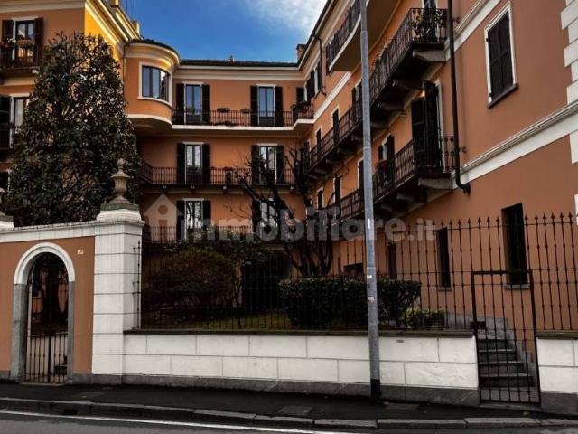 Bilocale piazza Santa Caterina da Siena 3, Centro Storico, Novara