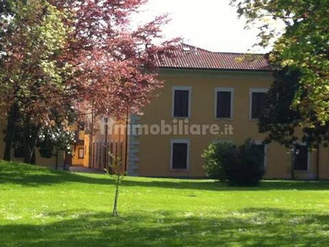 Bilocale piazza Parravicno, 3, Tornavento, Lonate Pozzolo
