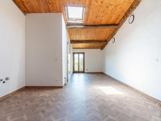 Bilocale ristrutturato, Castelfiorentino cambiano