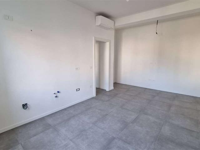 BILOCALE RISTRUTTURATO con garage