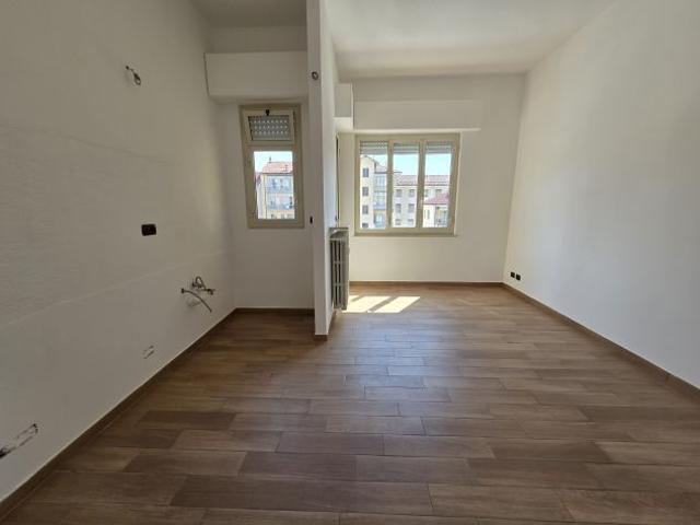 Bilocale Ristrutturato da ARREDARE Cuneo Centro Citt