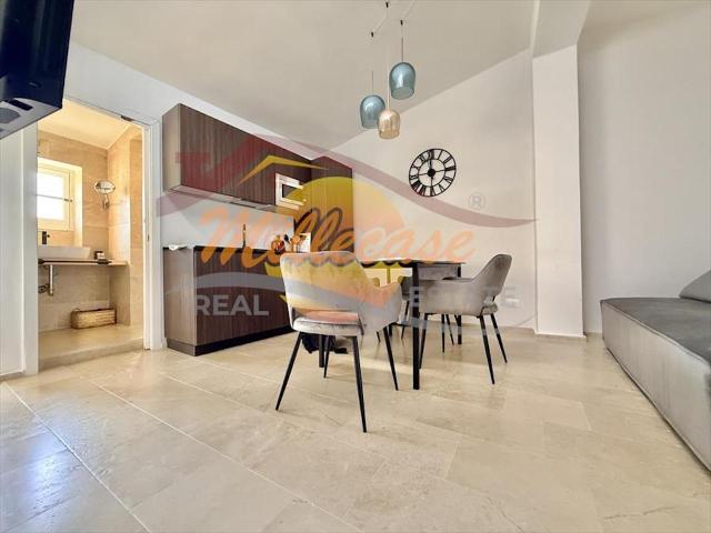 Bilocale ristrutturato in via mirabella, Siracusa
