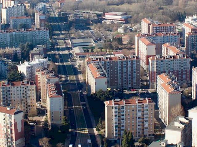 Bilocale Rozzano 68mq balcone ascensore 850eu