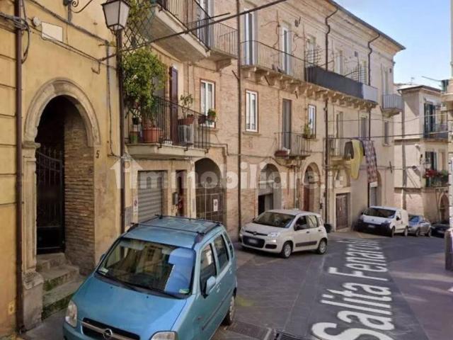 Bilocale salita Fenaroli, 6, Centro, Lanciano
