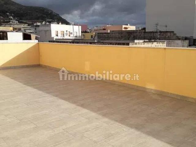 Bilocale secondo piano, Centro, Trapani