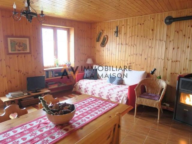 Bilocale Strada Crousc de Goil snc, Antagnod, Ayas
