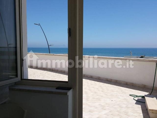 Bilocale Strada Lungomare 1054, Latina Lido, Latina
