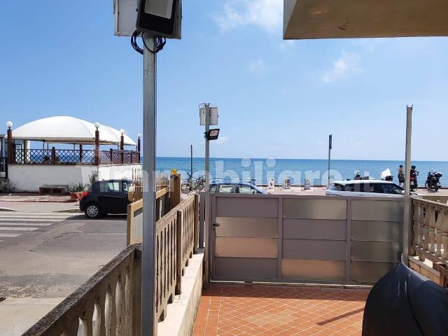 Bilocale Strada Lungomare 2589, Latina Lido, Latina