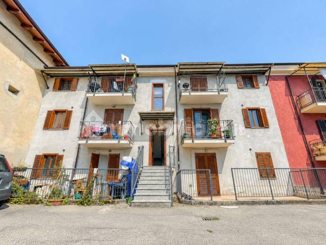 Bilocale Strada Tirabrasse 20, Rotonda, Bricherasio
