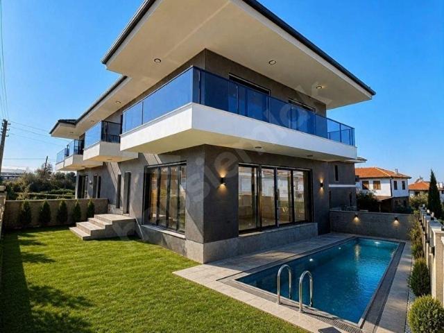 Birgi'de özel havuzlu lüks villa