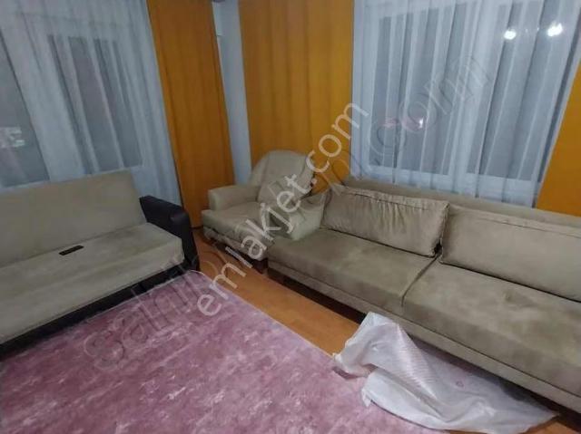 Birken Emlaktan Fırat Sokakta 3+1 Eşyalı Kiralık Daire