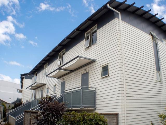 birkenhead, 2 bedrooms
