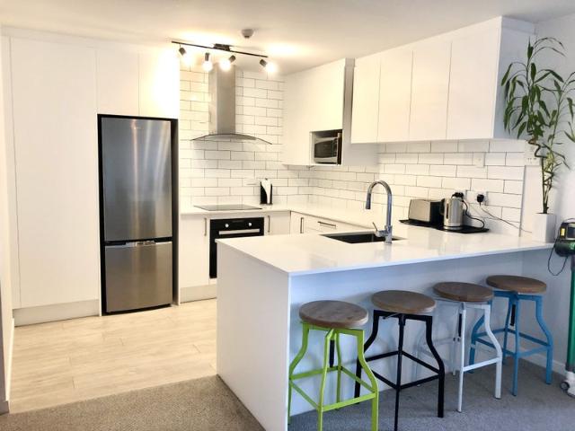 Birkenhead, 2 bedrooms