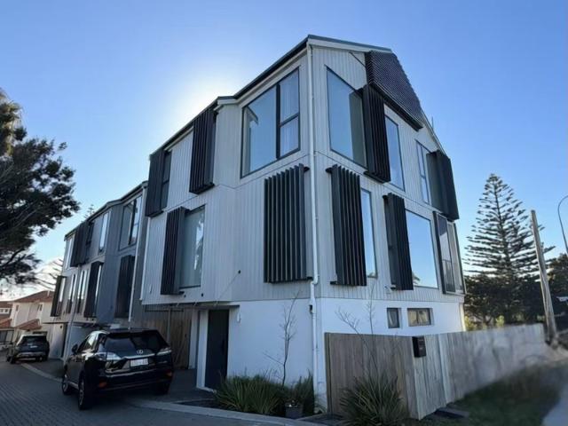 birkenhead, 3 bedrooms