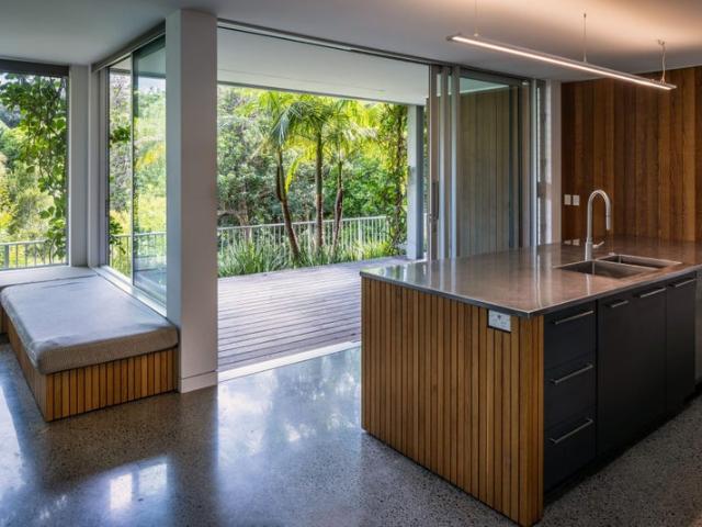birkenhead, 3 bedrooms