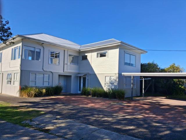 birkenhead, 4 bedrooms
