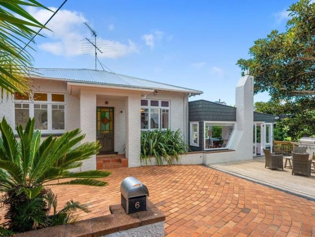 birkenhead, 4 bedrooms