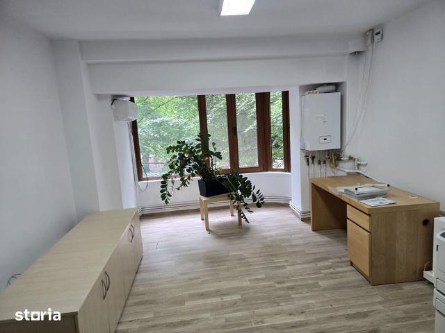 Birou 3 Camere | Unirii Fantani | Spate Tribunal | Etaj 1 | CT proprie