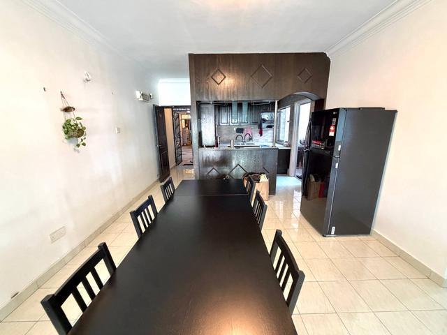 Bistari Impian 3 Bedroom Full Furnish Near Ciq Larkin area