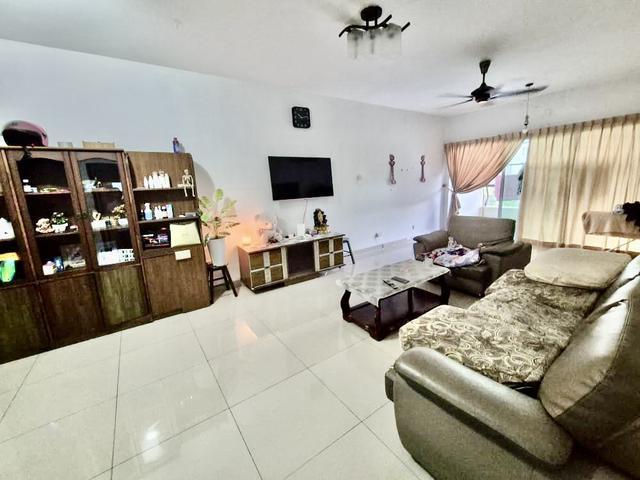 Bistari Impian Apartment Larkin Jb Town