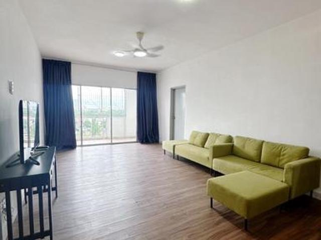 Bistari Impian Apartment Larkin