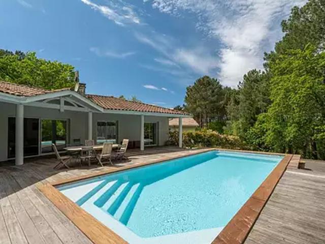 Biscarrosse 40600 Location maison 5 pièces t5 piscine jardin