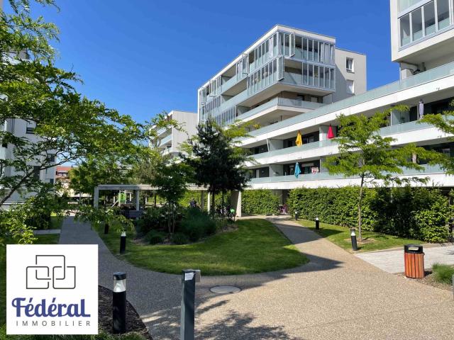 BISCHHEIM Spacieux F4 100m2 terrasse, parking, garage, parc privé, proche commodités
