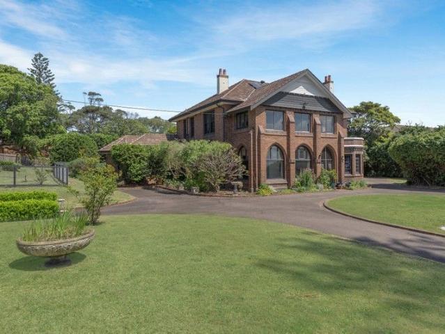'Bishopscourt' A Grand Estate Like No Other