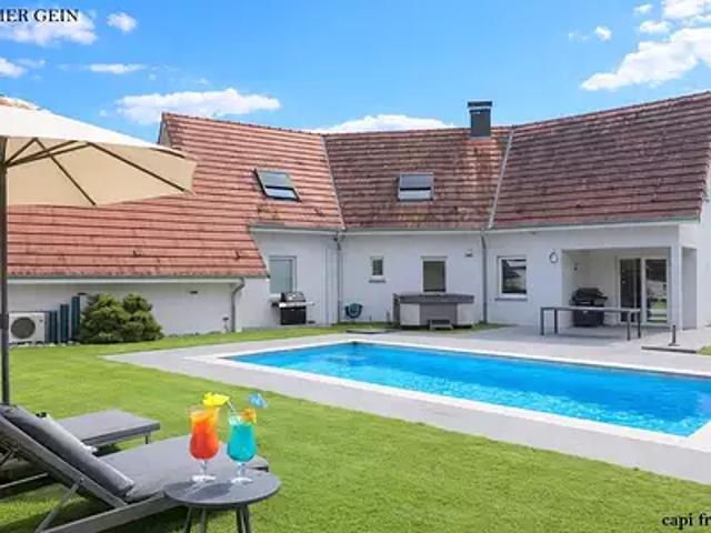 Bitche 57230 Achat / Vente maison 7 pièces t7 piscine terrasse