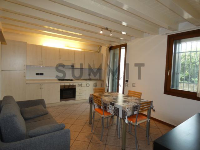 Bi/Trilocale in Vendita a Schio